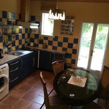 בית נופש Face Riviere Saint-emilion Vignonet