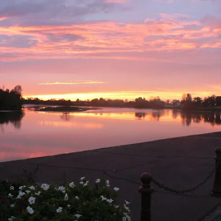 Face Riviere Saint-emilion בית נופש Vignonet