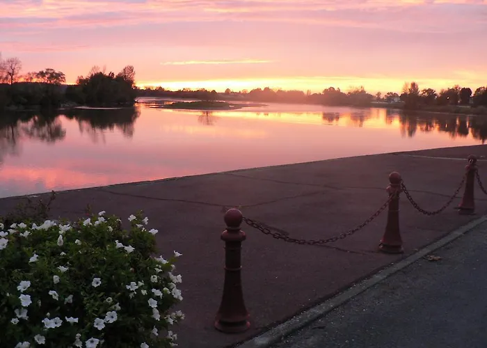 Holiday home Face Riviere Saint-emilion Vignonet